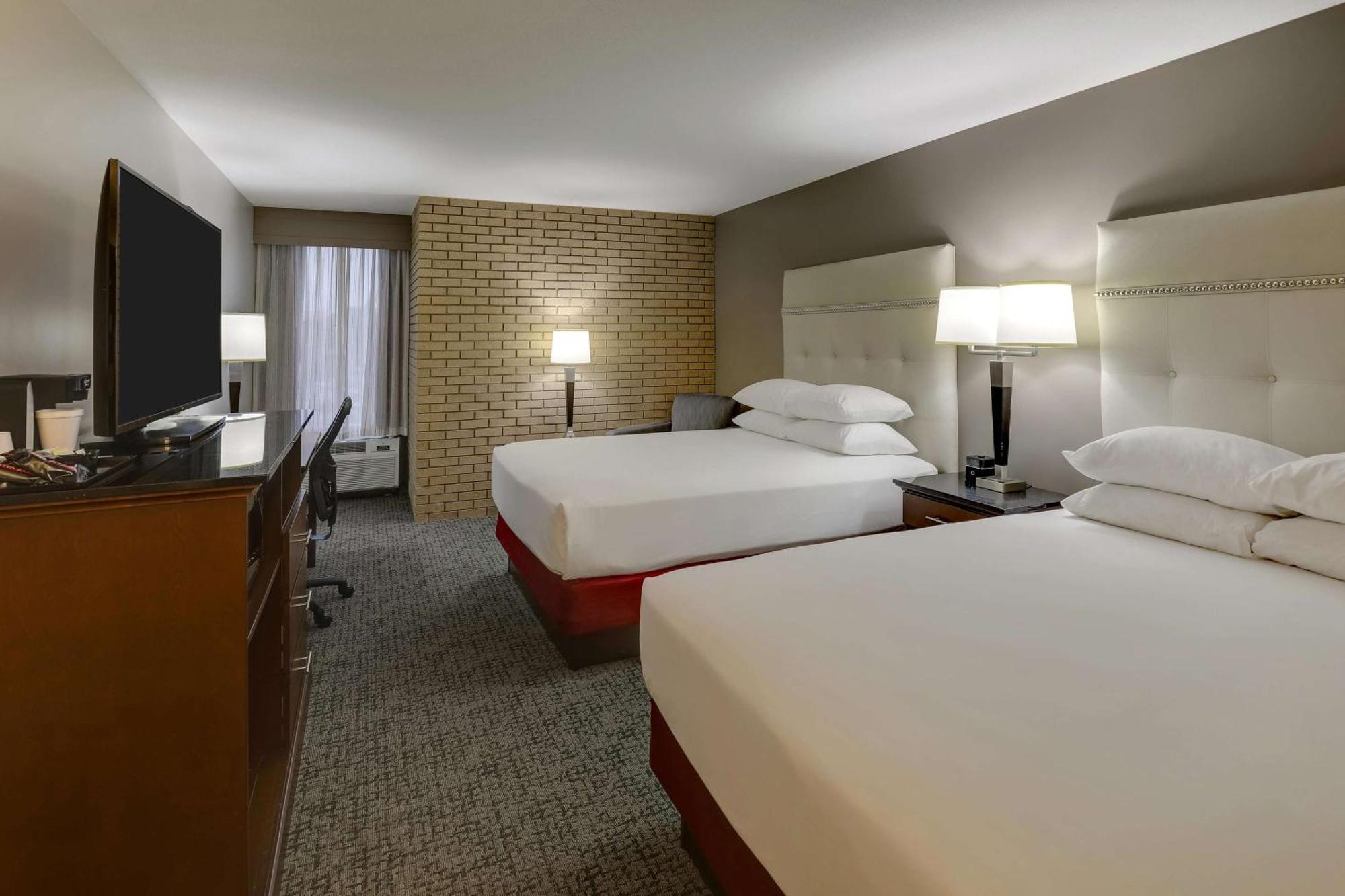 Drury Inn & Suites Columbus 더블린 외부 사진