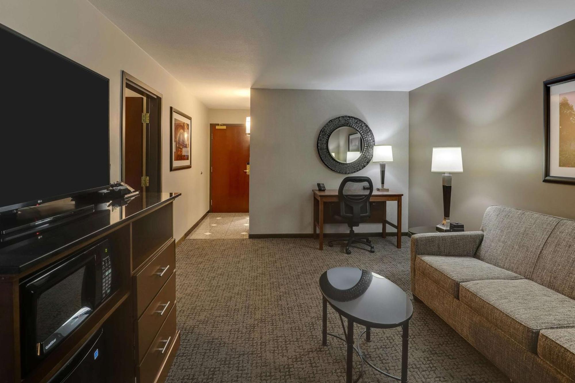 Drury Inn & Suites Columbus 더블린 외부 사진