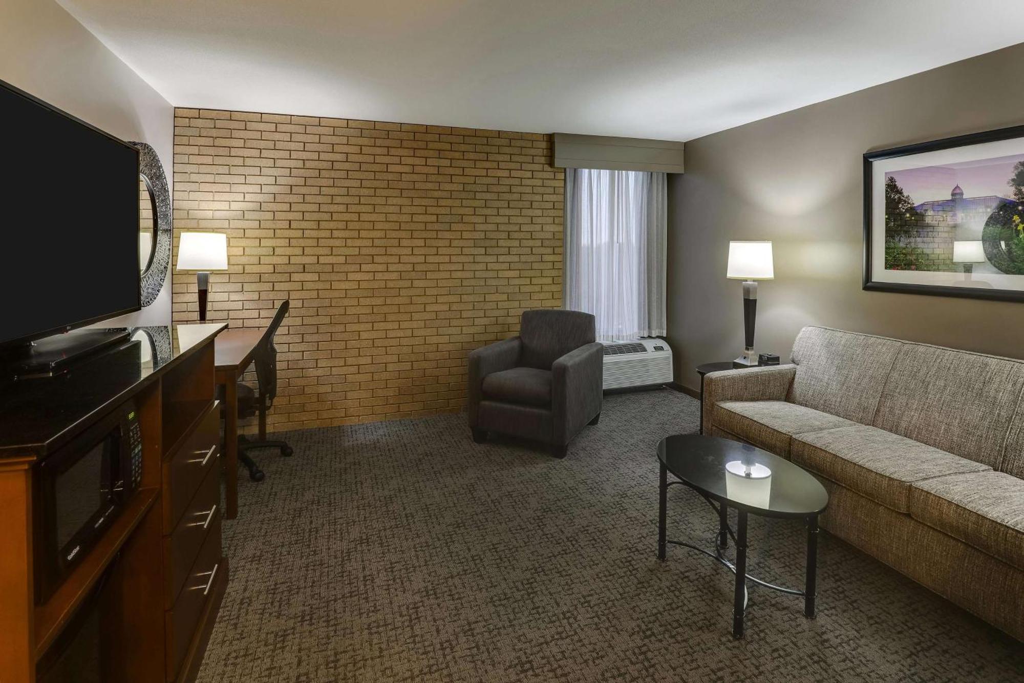 Drury Inn & Suites Columbus 더블린 외부 사진
